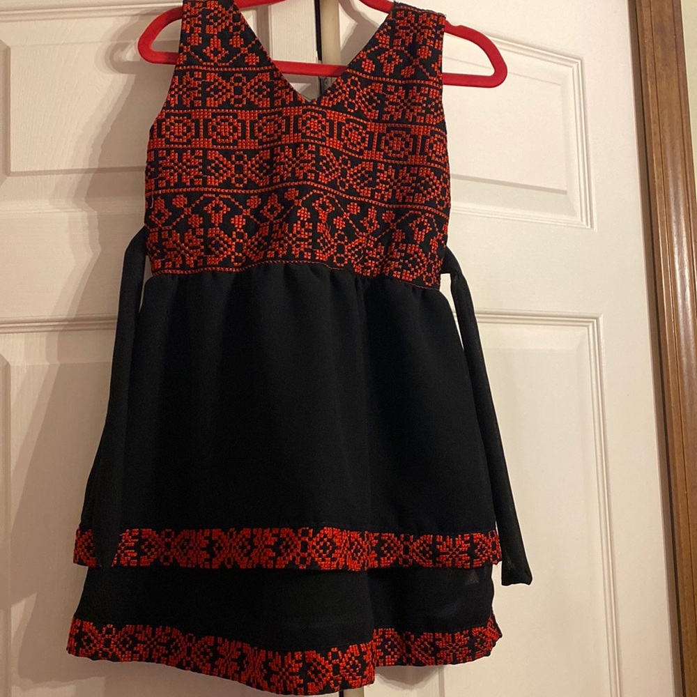 Palestinian little girl dress